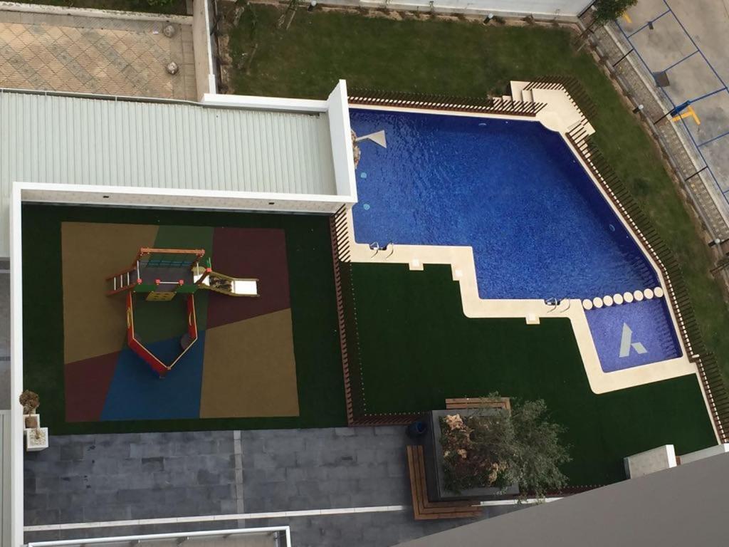 Edificio Attikos - Solo Familias Lägenhet Gandía Exteriör bild